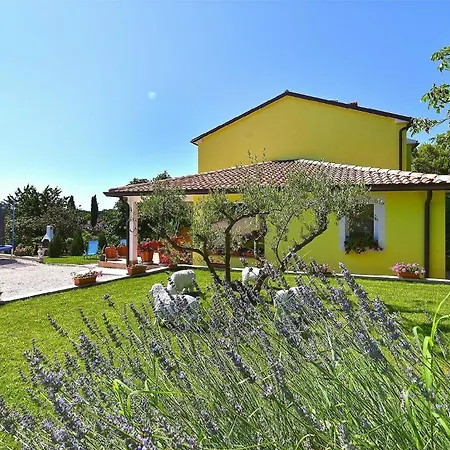 Mit Privatpool Fuer 6 Personen Ca 67 Qm In Zminj, Istrien Binnenland Von Istrien *